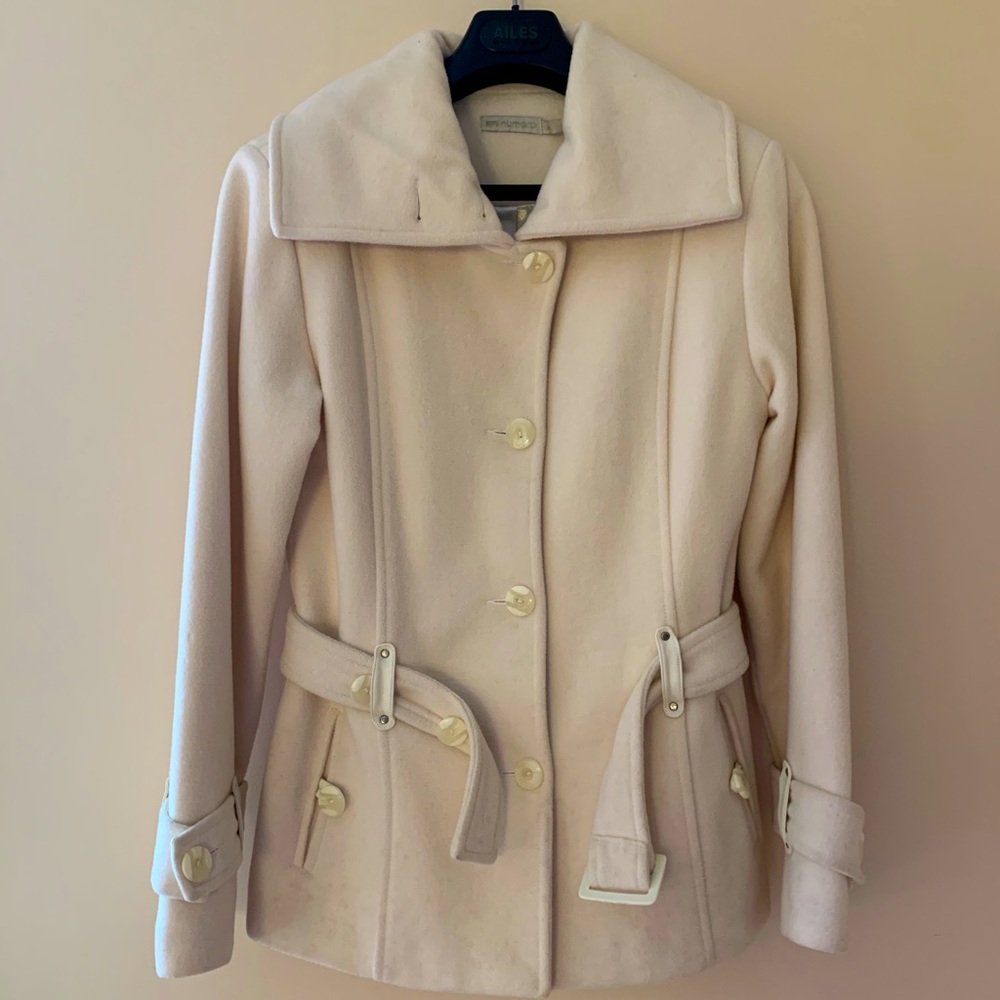 White cream wool Coat with belt